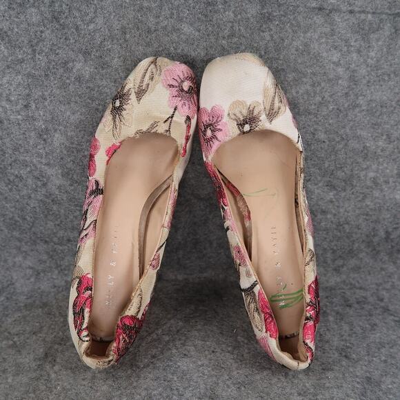 Kelly & Katie Shoes Womens 7 Floral Pump Block Heel Slip On Fashion Event Formal - Picture 8 of 14